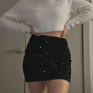 *NWT* H&M Black Sequin Skirt Size 6